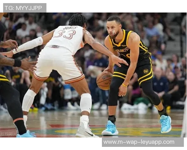 巴恩斯压哨绝杀勇士库里空砍30分马刺逆转胜利